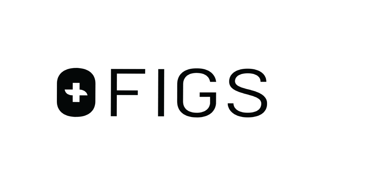 FIGS Review 2025 – Classy & Comfy On Duty!